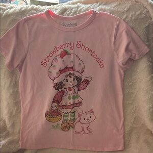 Woman’s Strawberry Shortcake Hybrid  T-Shirt size S